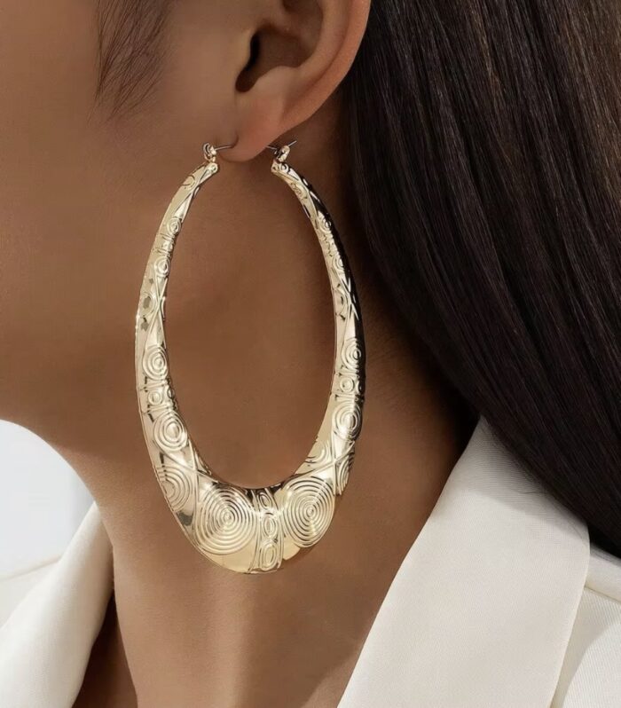 Bouche d'oreille